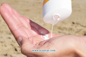 استفاده از ضد آفتاب مناسب پوست چرب