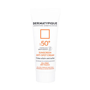 ضد آفتاب روشن کننده و ضد لک پوست چرب+SPF50 درماتیپیک